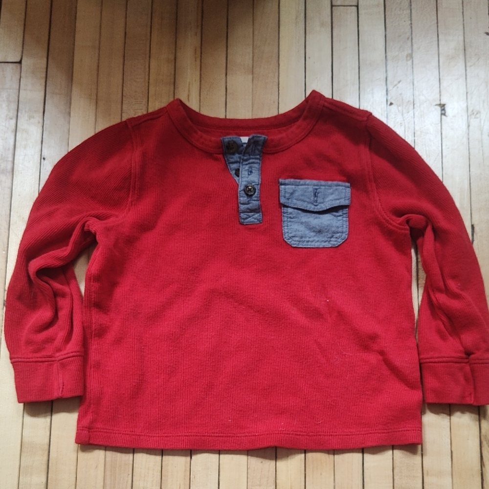 🔴5/$10 Old Navy Red longsleeve thermal pocket tee
